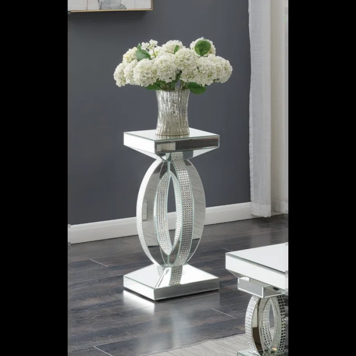 Sherrard Glass Top End Table - Image 3